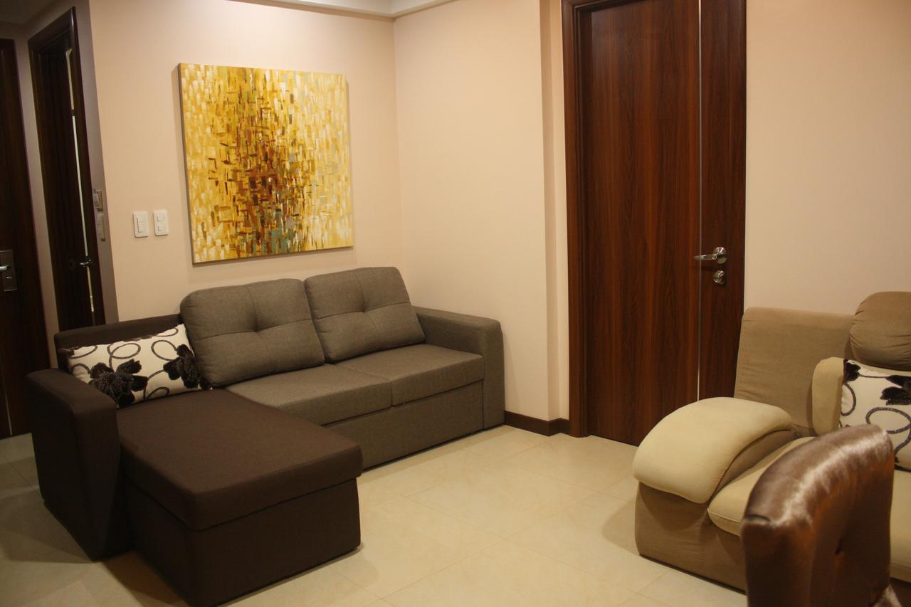 Kew Hotel Tagbilaran Exterior foto